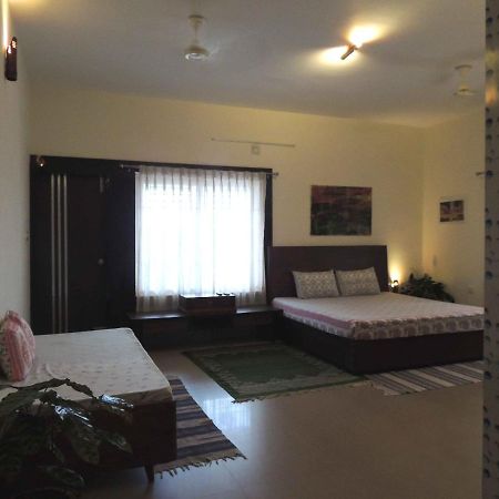 Sublime Homestay Bhubaneswar Bagian luar foto