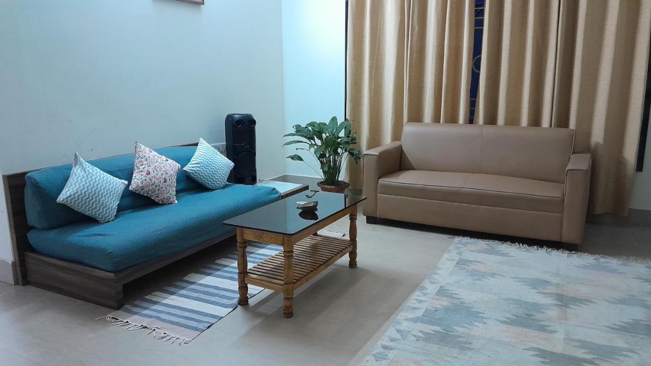 Sublime Homestay Bhubaneswar Bagian luar foto