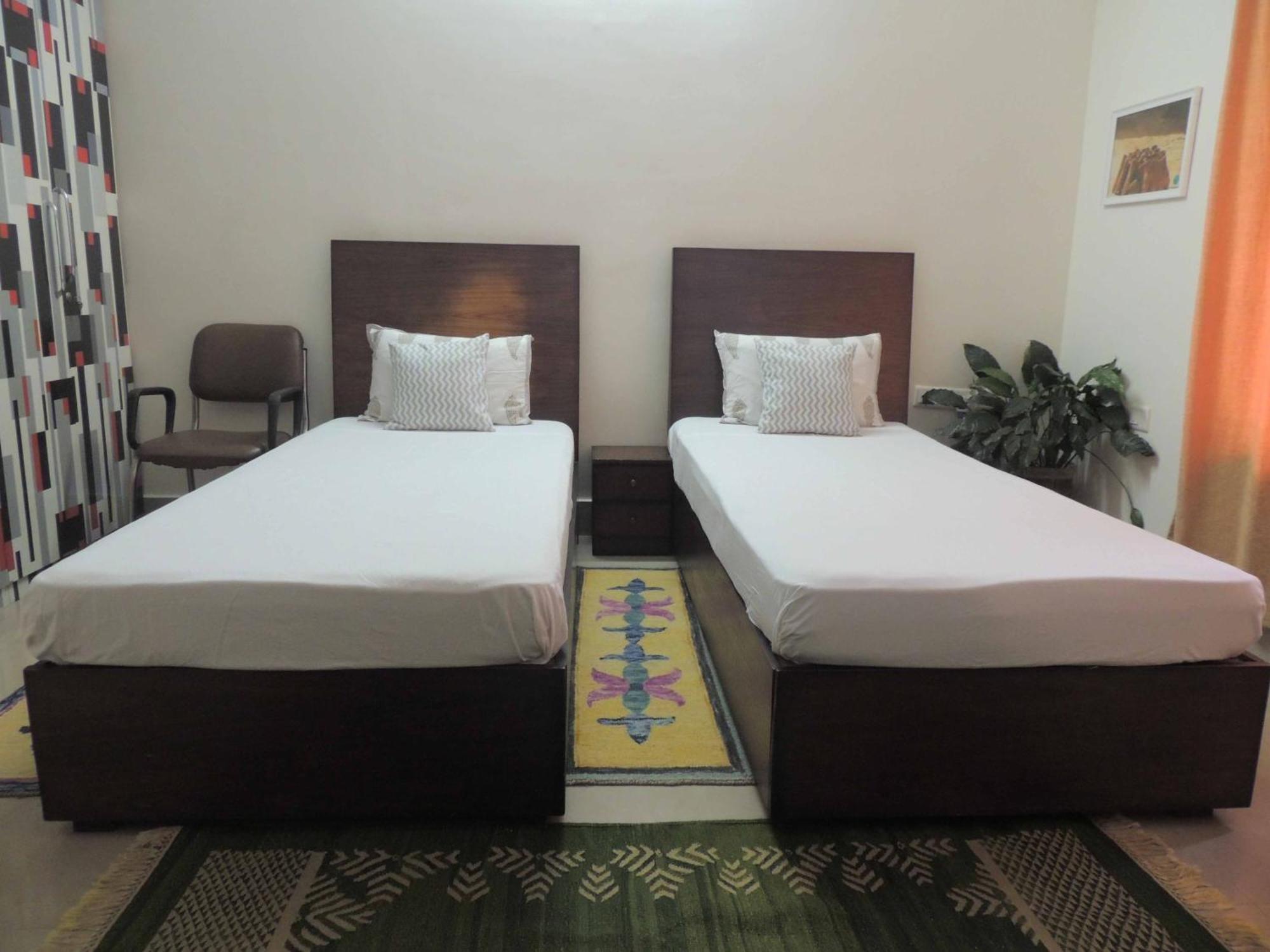 Sublime Homestay Bhubaneswar Bagian luar foto