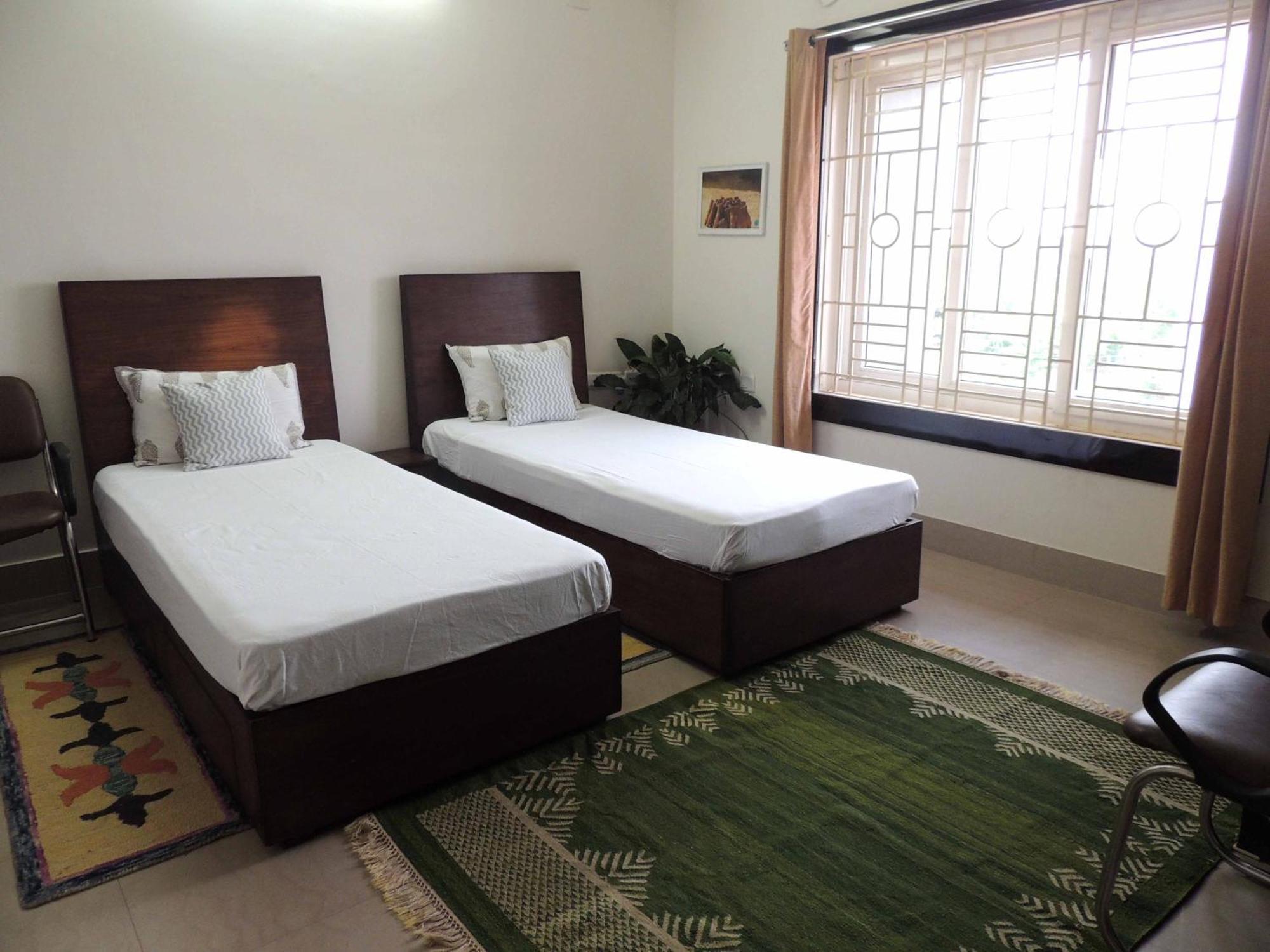 Sublime Homestay Bhubaneswar Bagian luar foto